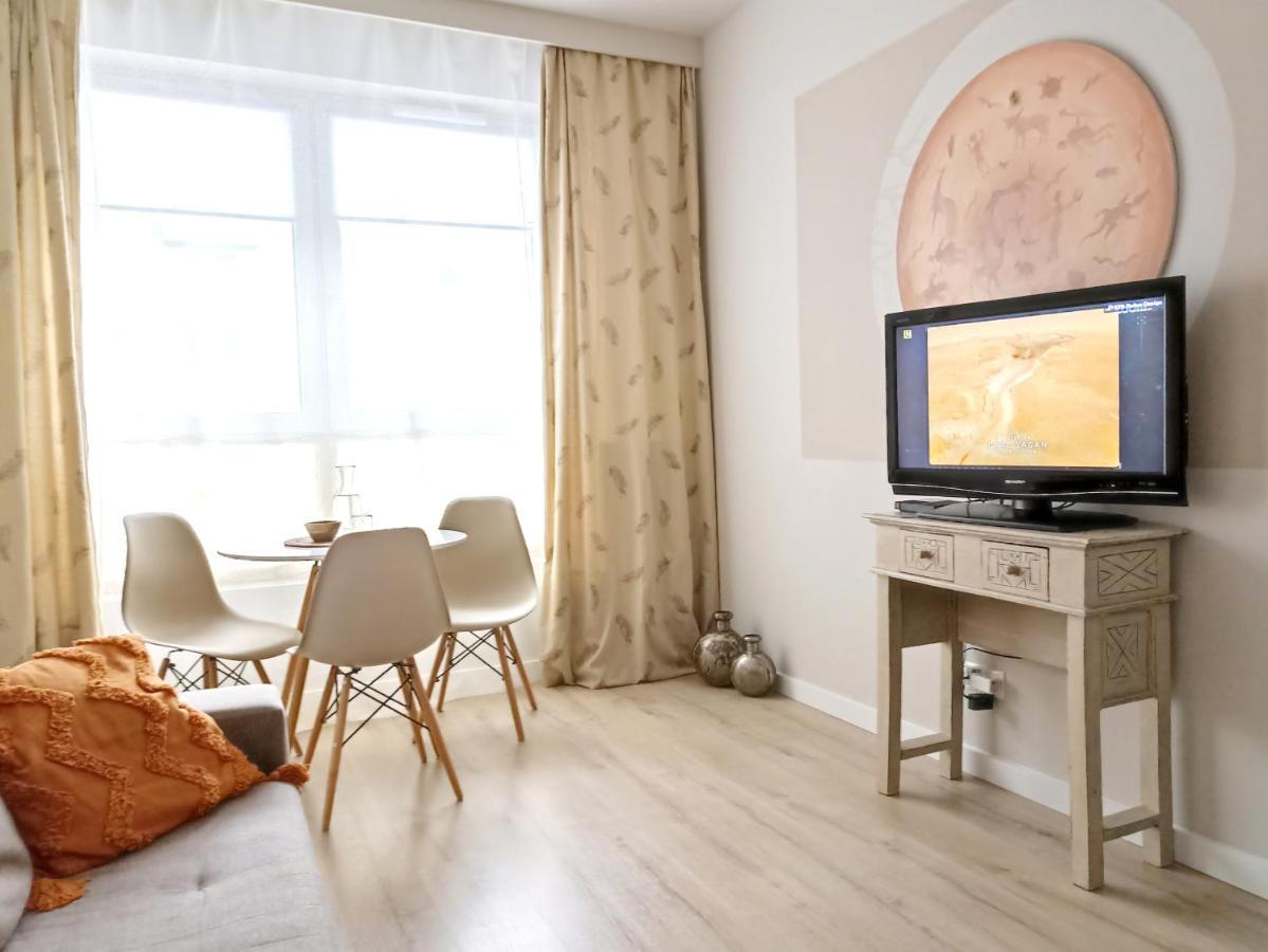 Komputerowa Apartments Airport And Business District Varşova Dış mekan fotoğraf