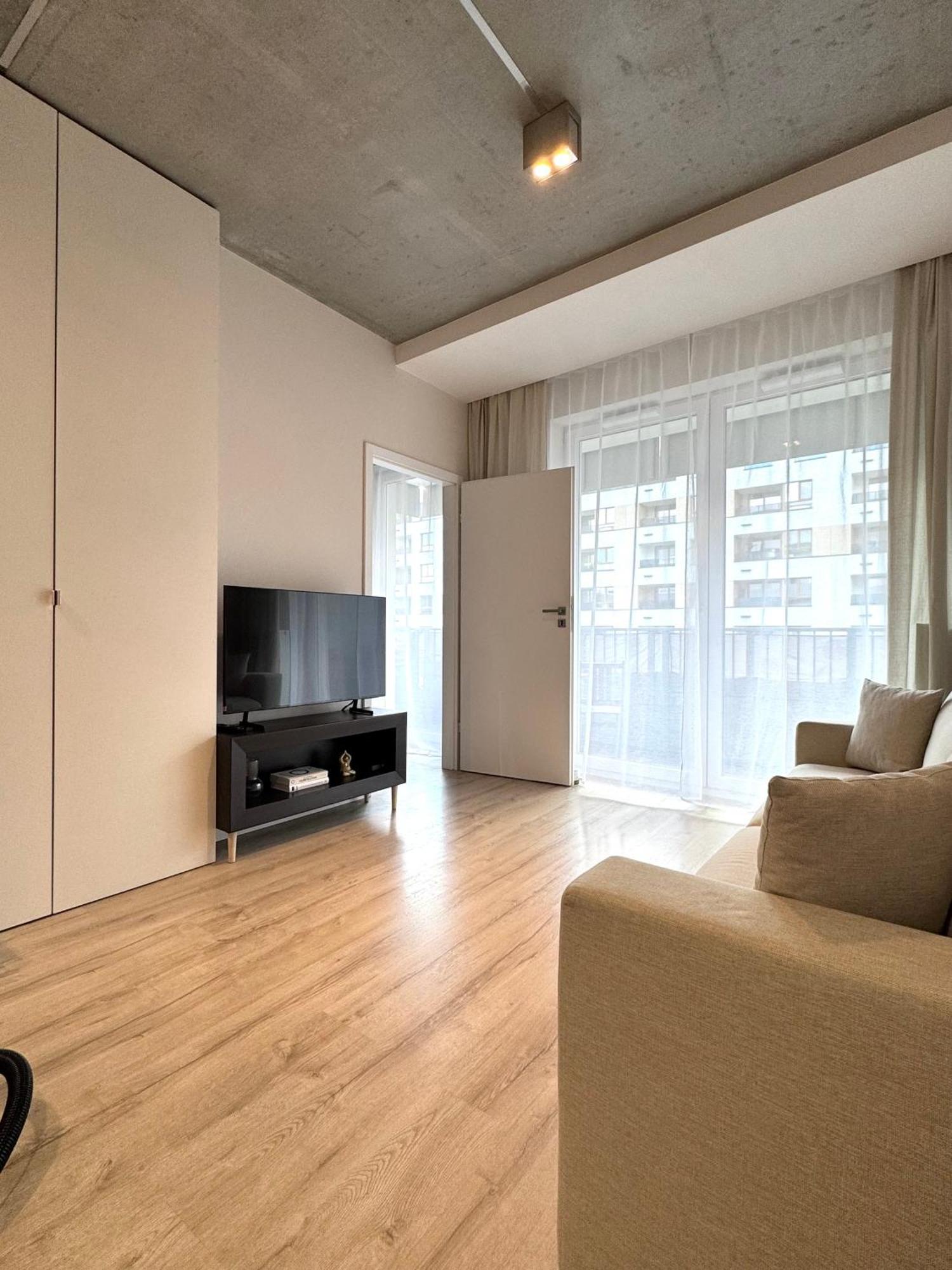 Komputerowa Apartments Airport And Business District Varşova Dış mekan fotoğraf