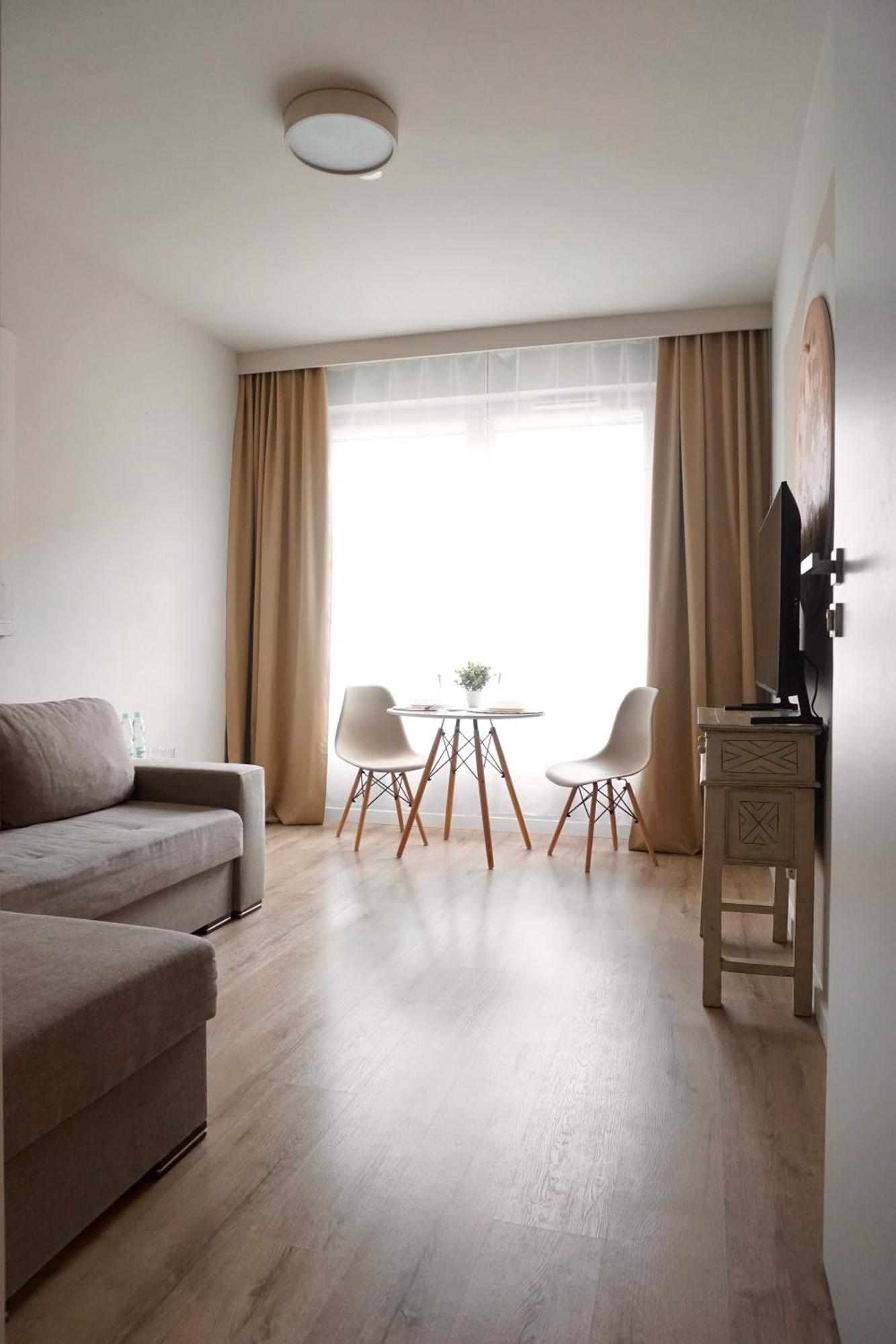 Komputerowa Apartments Airport And Business District Varşova Dış mekan fotoğraf